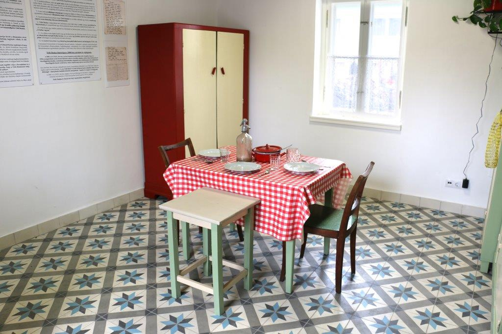 24612172 bd74e77818290afb64030209d9eef0c8 xl