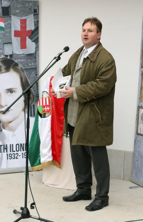 24612302 811f03408c8913e1efbcee24e9d430c2 l